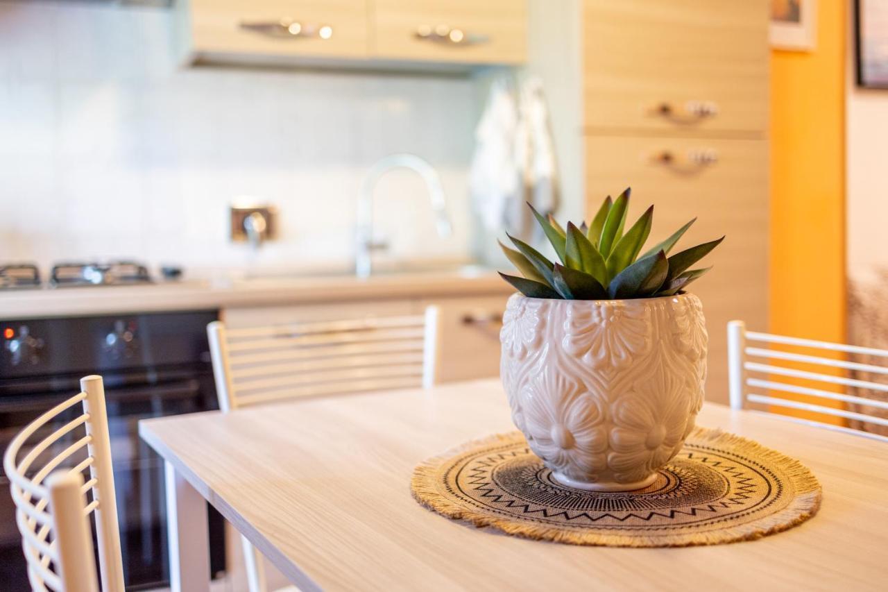 Ferienwohnung 10 Minuti Dal Mare⋆⋆⋆⋆⋆ Borgo Storico Ligure Lingueglietta Exterior foto